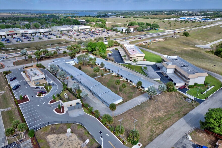 More Photos Of 517 Us-27, Lake Placid Assisted Living For Sale