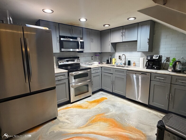 More Photos Of 1740 Defoor Pl NW, Atlanta Office For Sale