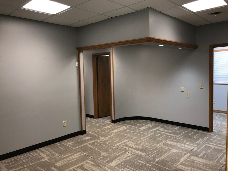 More Photos Of 300 4th Ave NE, Waite Park General Retail For Sale