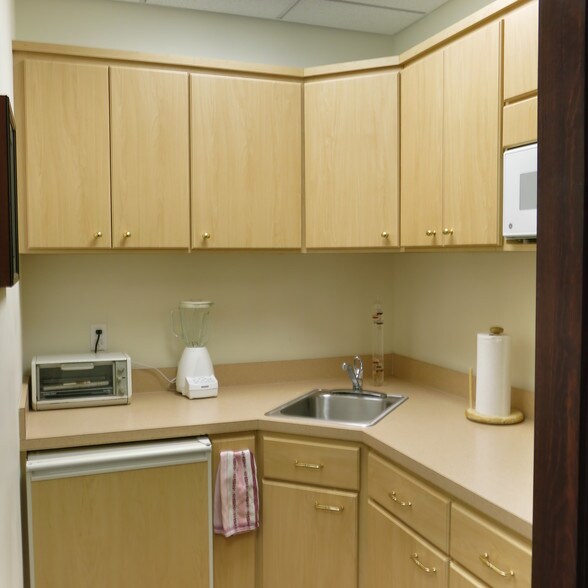 More Photos Of 105 E Church St, Deland Medical For Lease