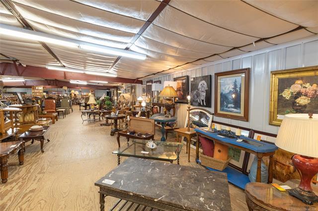 More Photos Of 1631 US HWY 69 Hwy, Mcalester Storefront Retail Office For Sale