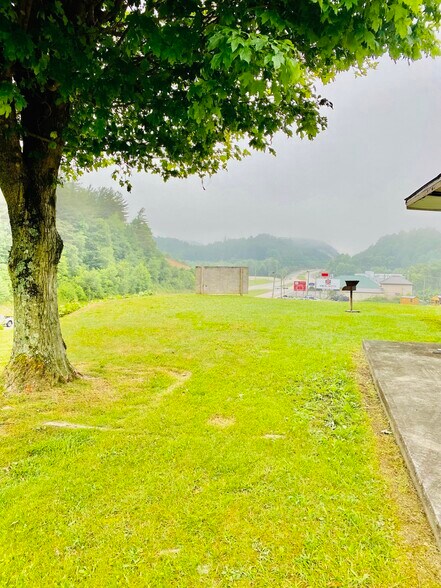 More Photos Of 0 US 25E Pineville Hwy, Middlesboro Land For Sale