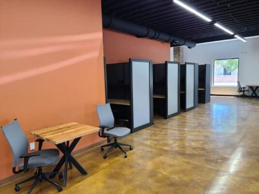Primary Photo Of 9393 Mill Springs Rd, Jacksonville Coworking Space