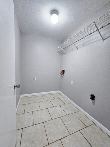 More Photos Of , Baton Rouge Multifamily For Sale
