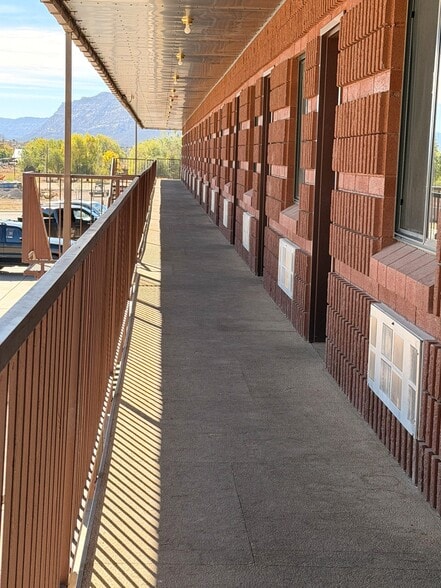 More Photos Of 380 W Main St, Escalante Hotel For Sale