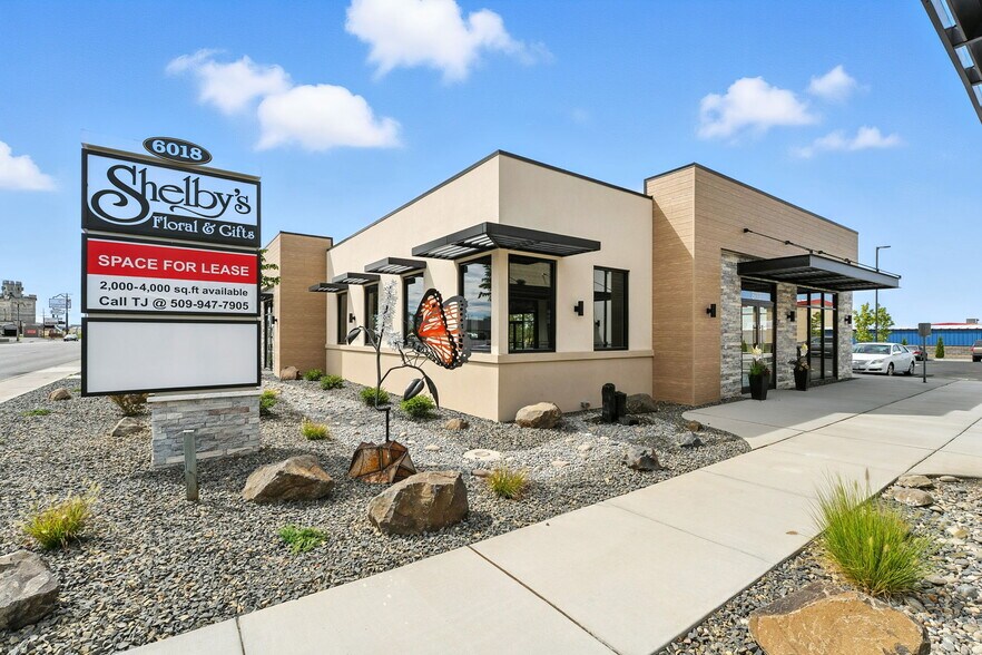 More Photos Of 6018 W Clearwater Ave, Kennewick General Retail For Lease