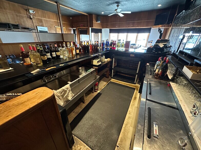 More Photos Of 7 E Main St, Falconer Restaurant For Sale