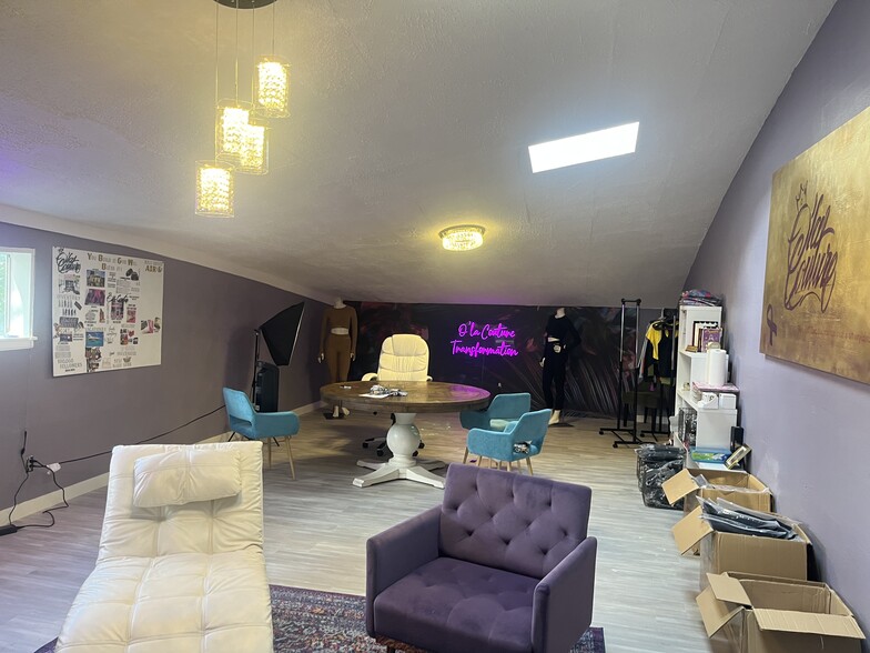 More Photos Of 5909 Camden St, Oakland Daycare Center For Sale