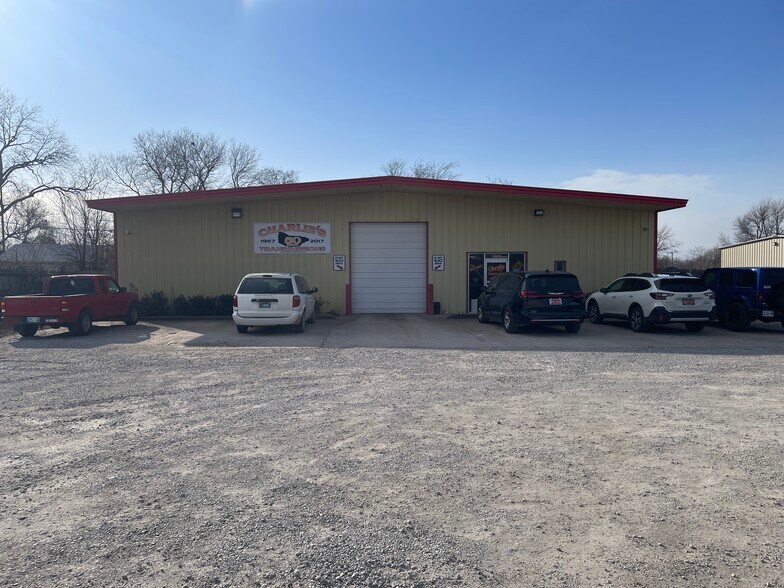 Primary Photo Of 13110 E 11th St, Tulsa Auto Repair For Sale