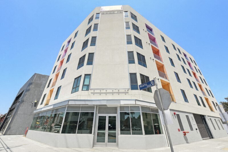 Primary Photo Of 5201 W Adams Blvd, Los Angeles Apartments For Lease