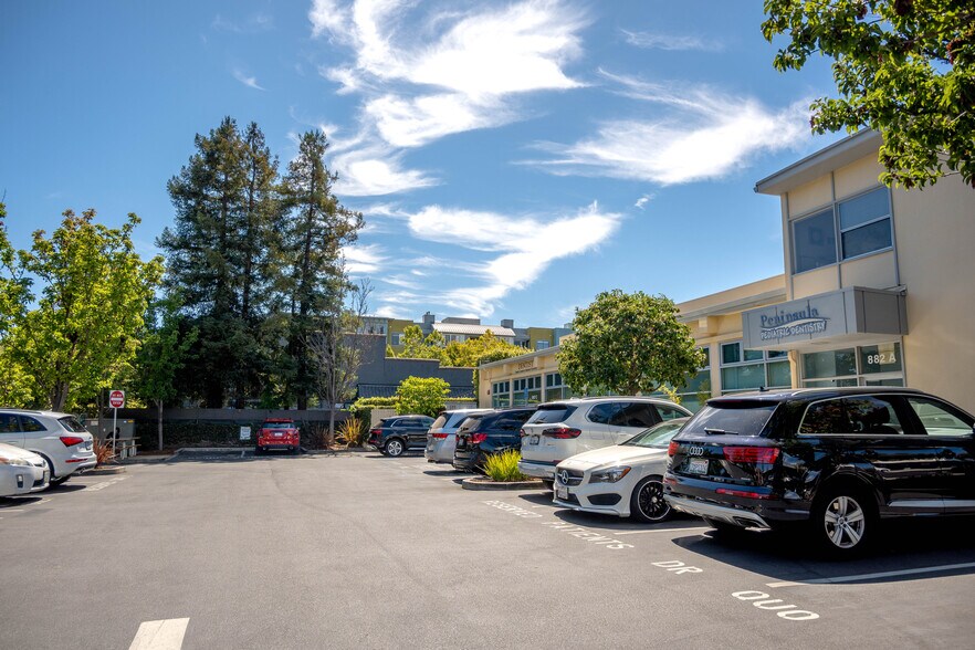 More Photos Of 882-884 Emerson St, Palo Alto Medical For Lease