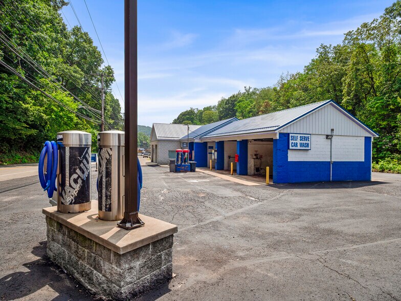 More Photos Of 2405 Mcneilly Rd, Pittsburgh Warehouse For Sale