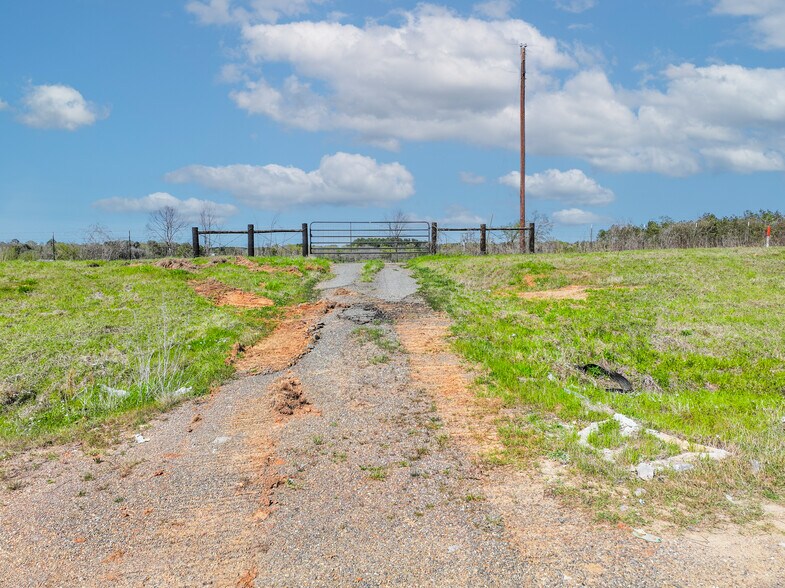 More Photos Of 425 FM 3251, Marshall Land For Sale