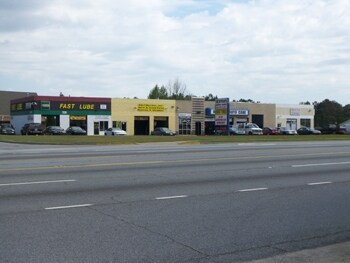 More Photos Of 4545 Lawrenceville Hwy NW, Lilburn Auto Repair For Sale