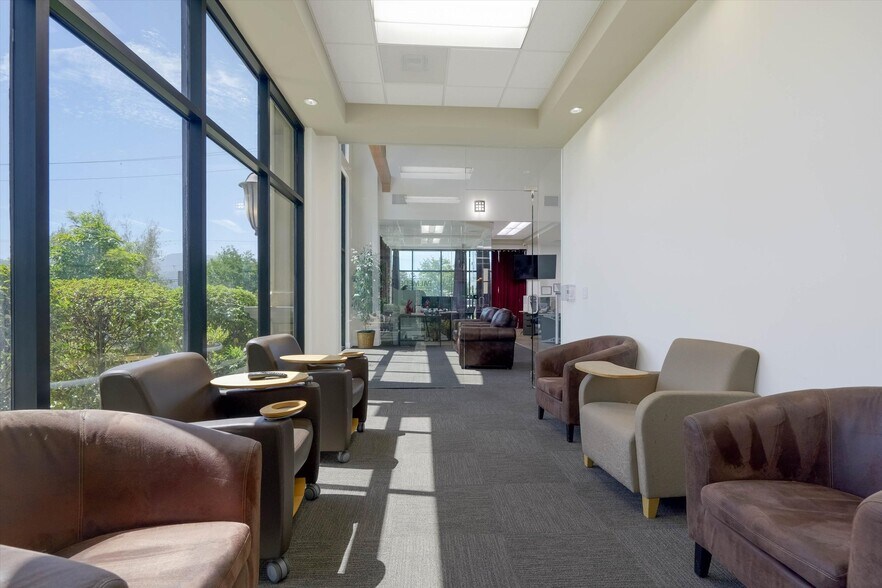 More Photos Of 3215 Old Conejo Rd, Newbury Park Medical For Sale