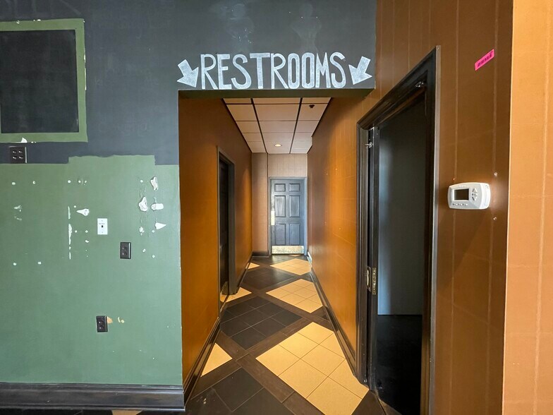 More Photos Of 1209-1279 Main St, Imperial General Retail For Lease