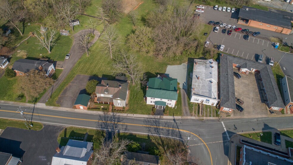 109 Elm Ave, Louisa, VA 23093 Office Residential For Sale