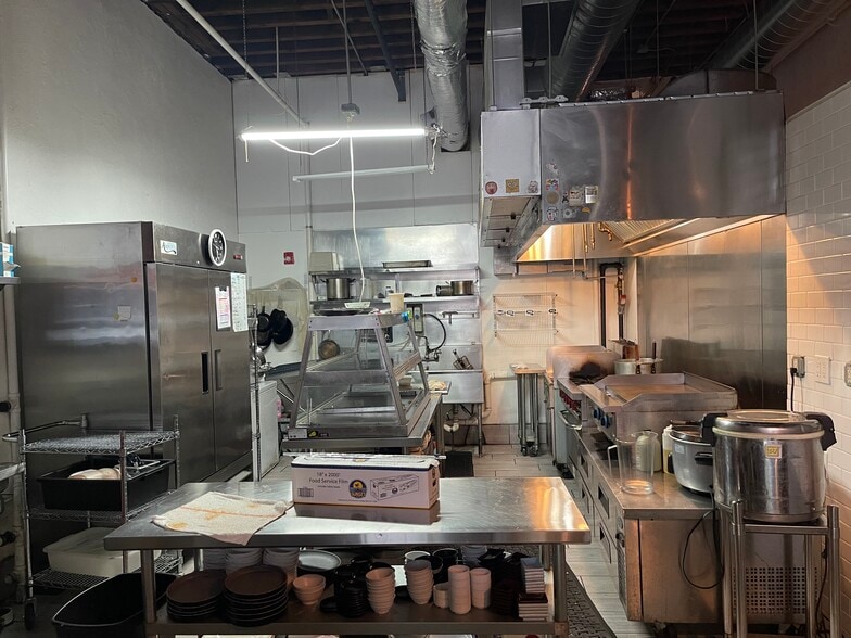 More Photos Of 951-953 Liberty Ave, Pittsburgh Apartments For Sale