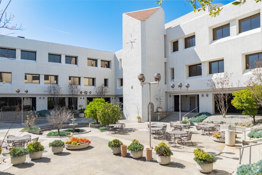 More Photos Of 601 Potrero Grande Dr, Monterey Park Office For Lease