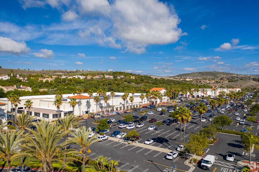 More Photos Of 804-989 Avenida Pico, San Clemente Unknown For Lease