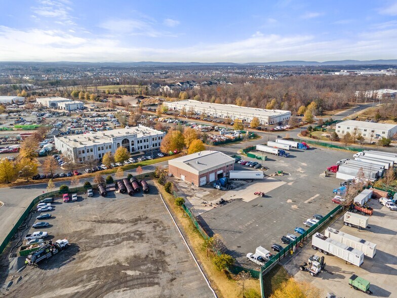 More Photos Of 9041 Mike Garcia Dr, Manassas Industrial For Sale