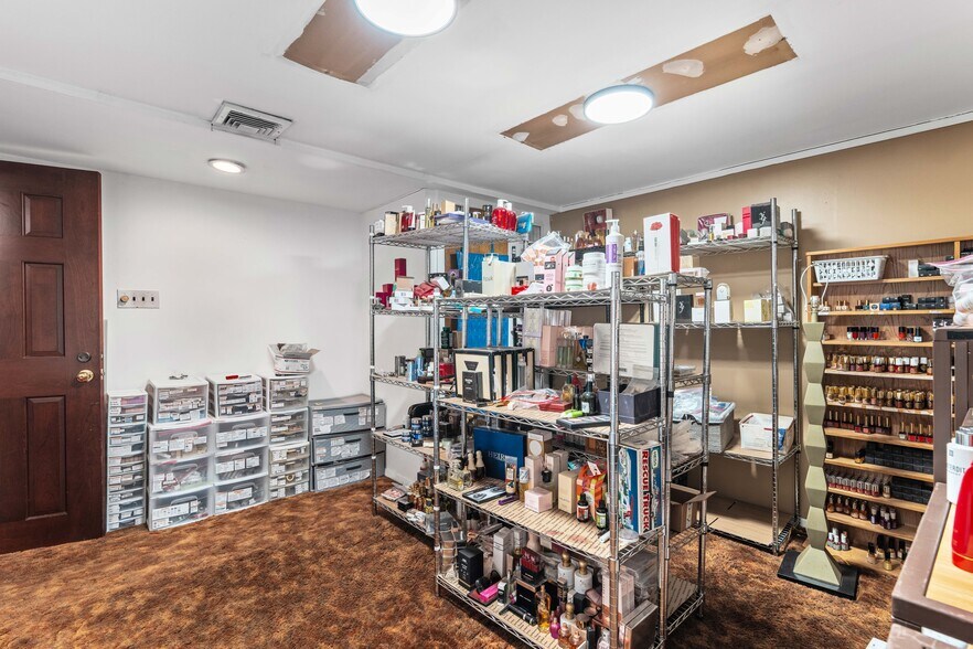 More Photos Of 362 Stockton St, Perth Amboy Storefront For Sale