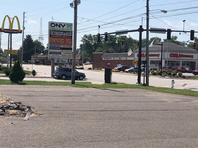 Primary Photo Of 10333 Northfield Rd, Northfield Unknown For Lease