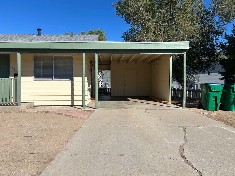 More Photos Of 2010-2020E Sheffield Mnr W, Carson City Multifamily For Sale