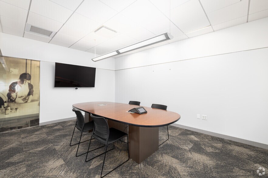 More Photos Of 175 South St, Morristown Medical For Lease
