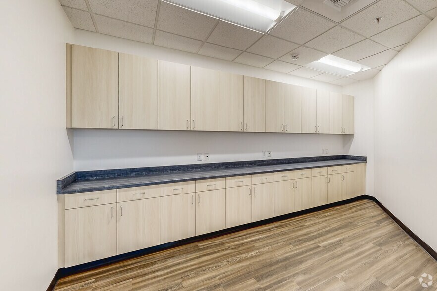 More Photos Of 801 K St, Sacramento Office For Lease