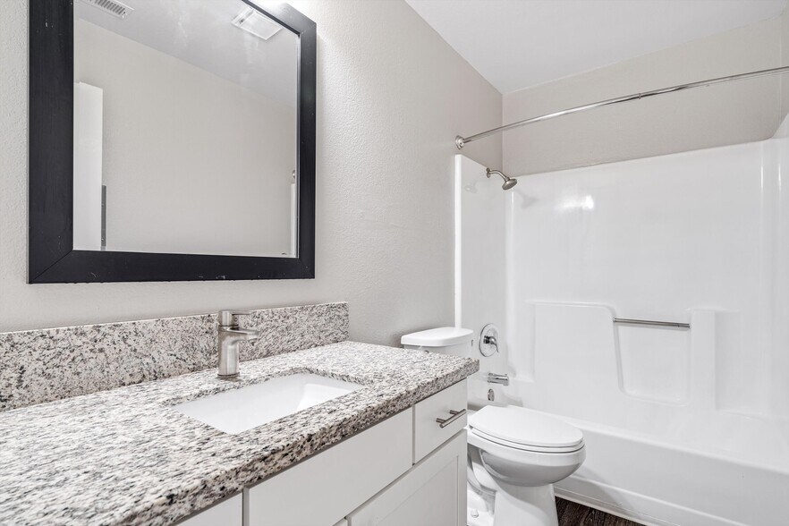 More Photos Of 505-531 Capps Ln, Ukiah Apartments For Sale