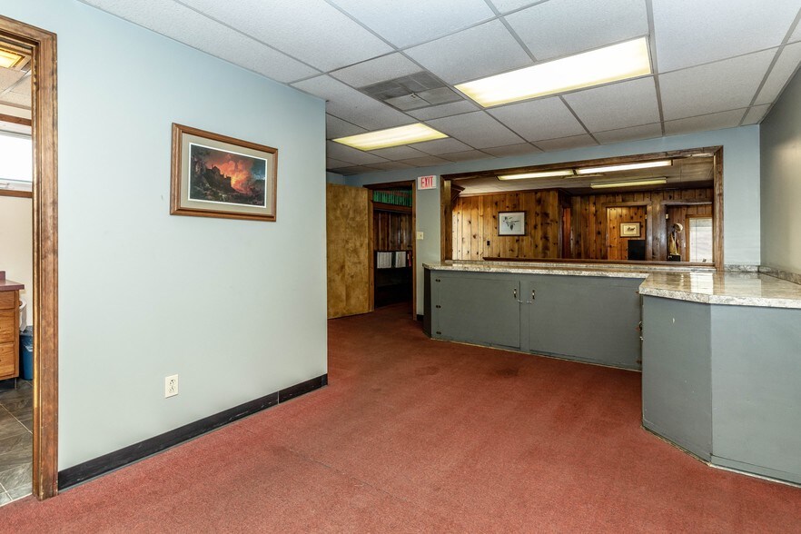 More Photos Of 283 N Main St, Fredericktown Industrial For Sale