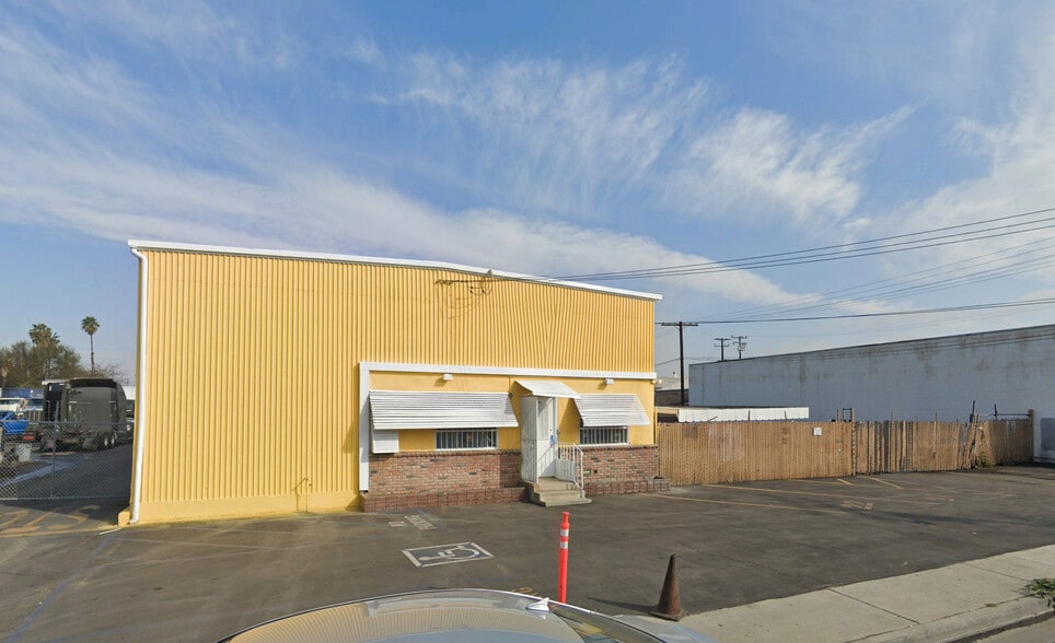 More Photos Of 4843 Cecilia St, Cudahy Land For Lease