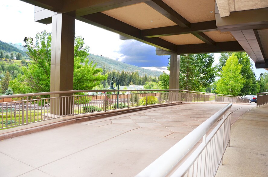 More Photos Of 137 Benchmark Rd, Avon Apartments For Sale