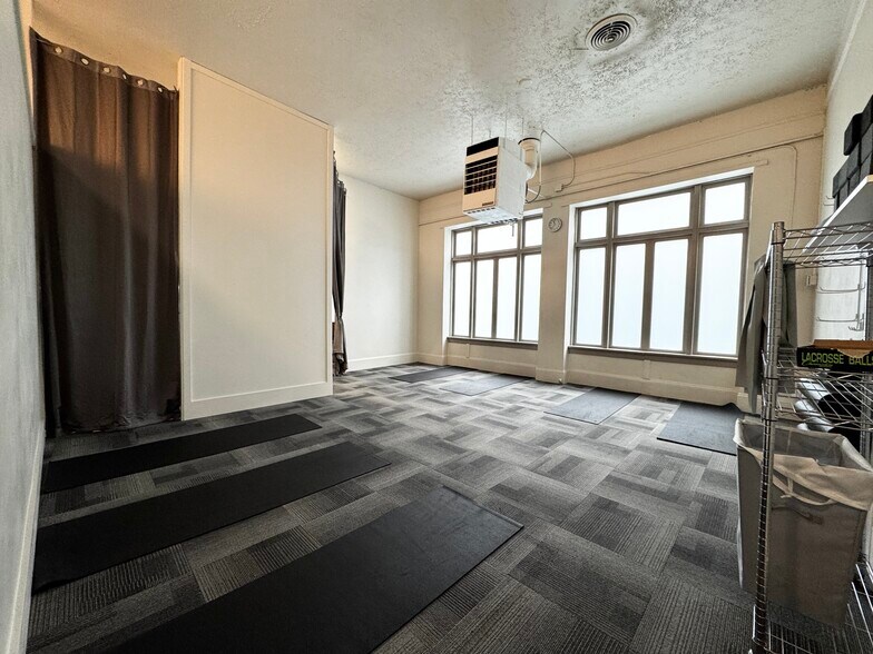 More Photos Of 316 SW 11th Ave, Portland Storefront Retail Office For Lease