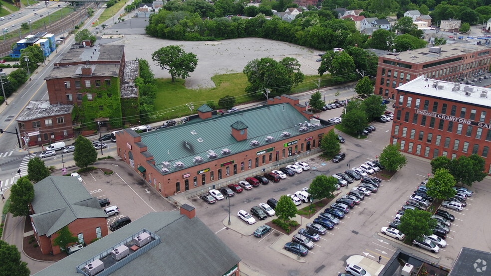 More Photos Of 325 Valley St, Providence Unknown For Lease