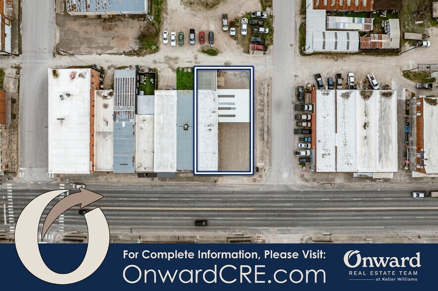 More Photos Of 404 E Texas Ave, Mart Flex For Sale