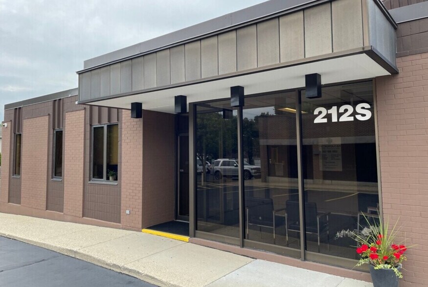 More Photos Of , Wheeling Office For Sale