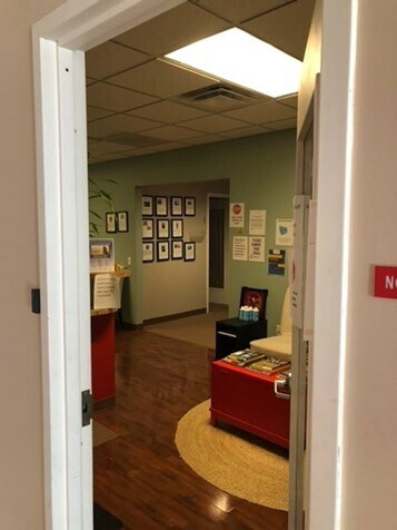 More Photos Of 932 N Wright St, Naperville Office For Lease