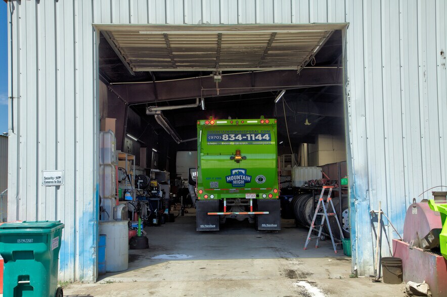 More Photos Of 3315 State St, Evans Warehouse For Lease