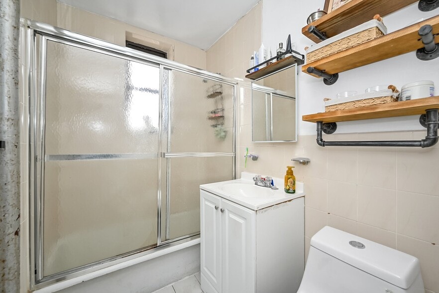 More Photos Of 40-12 67th St, Woodside Apartments For Sale