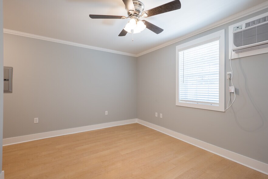 More Photos Of 149 West Thigpen Avenue, Lakeland Apartments For Sale