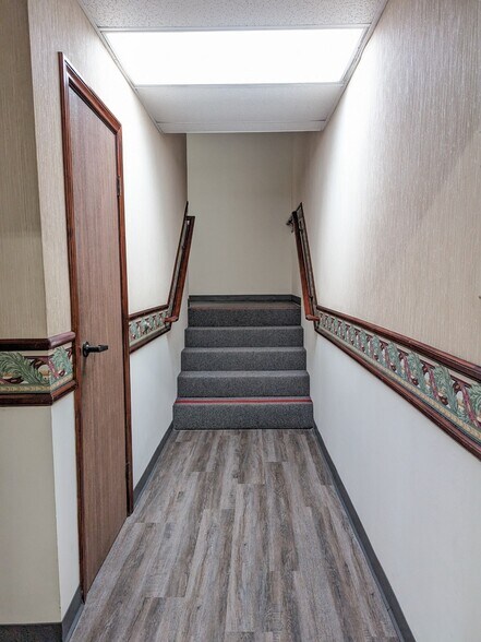 More Photos Of 10880 Thienes Ave, South El Monte Warehouse For Lease