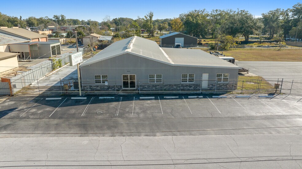 More Photos Of 943 NW 17th Ave, Ocala Warehouse For Sale