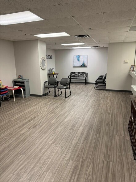 More Photos Of 900 N Porter Ave, Norman Medical For Lease