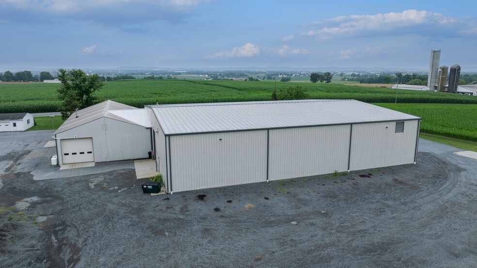 More Photos Of 608 Fairview Rd, Manheim Specialty For Lease