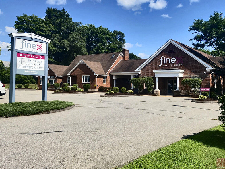 Primary Photo Of 60-62 Hyde Ave, Vernon Storefront Retail Office For Lease