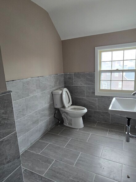 More Photos Of 14507 Main St, Upper Marlboro Office For Lease