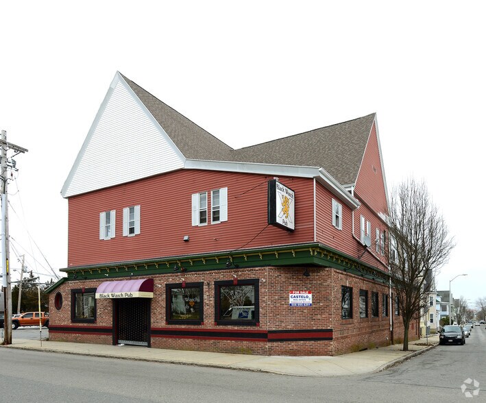 More Photos Of 266 Dartmouth St, New Bedford Restaurant For Sale