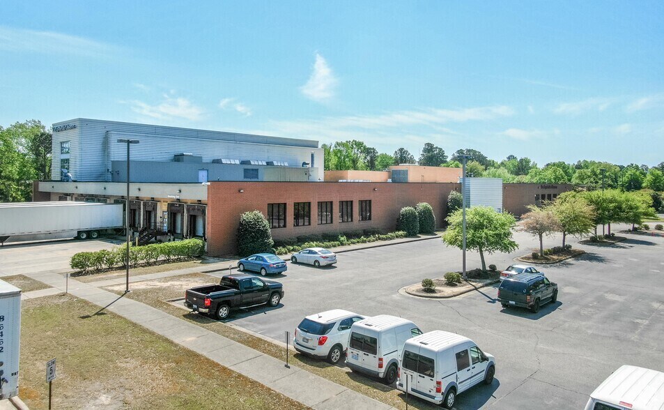 More Photos Of 458 Whitfield St, Fayetteville Manufacturing For Lease